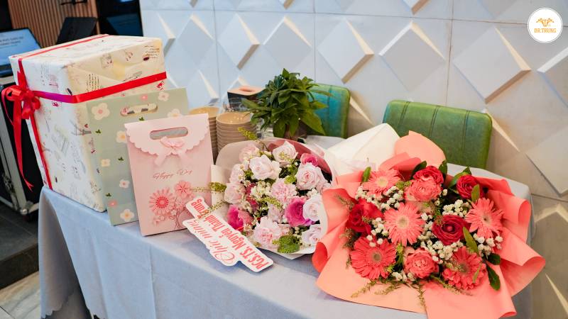 khách mời và nhân viên vinseed