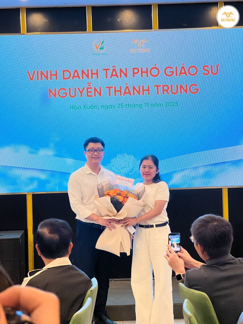 Vinh danh phó giáo sư Nguyễn Thành Trung
