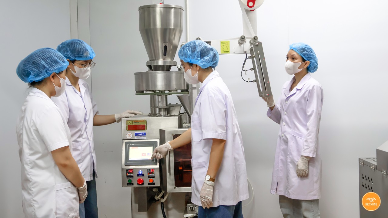 Công tác chuẩn bị quà Tết Đông Trùng Hạ Thảo Dr. Trung